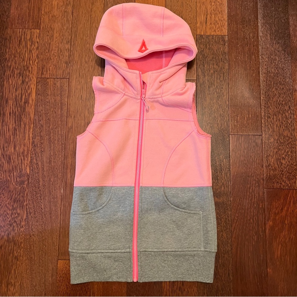 Ivivva Pink and Gray Sleeveless Hooded Vest